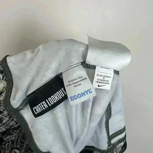 Nike ACG Womens Trail Shorts - Camo Print - Size M - Picture 7 of 7